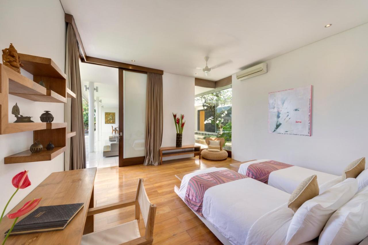 Villa Kavya - 8-Minute Walk From Berawa Beach Canggu Екстериор снимка