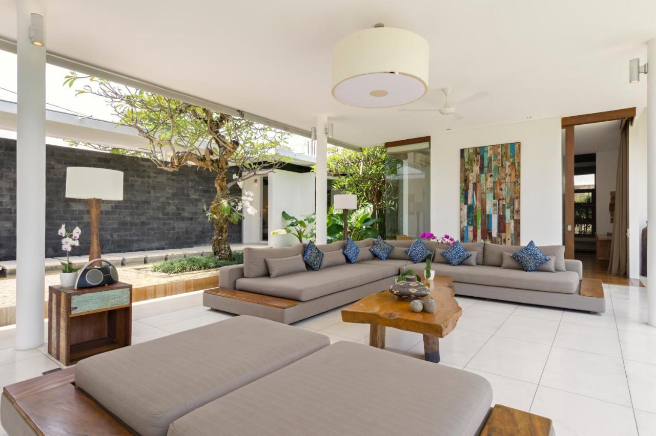 Villa Kavya - 8-Minute Walk From Berawa Beach Canggu Екстериор снимка