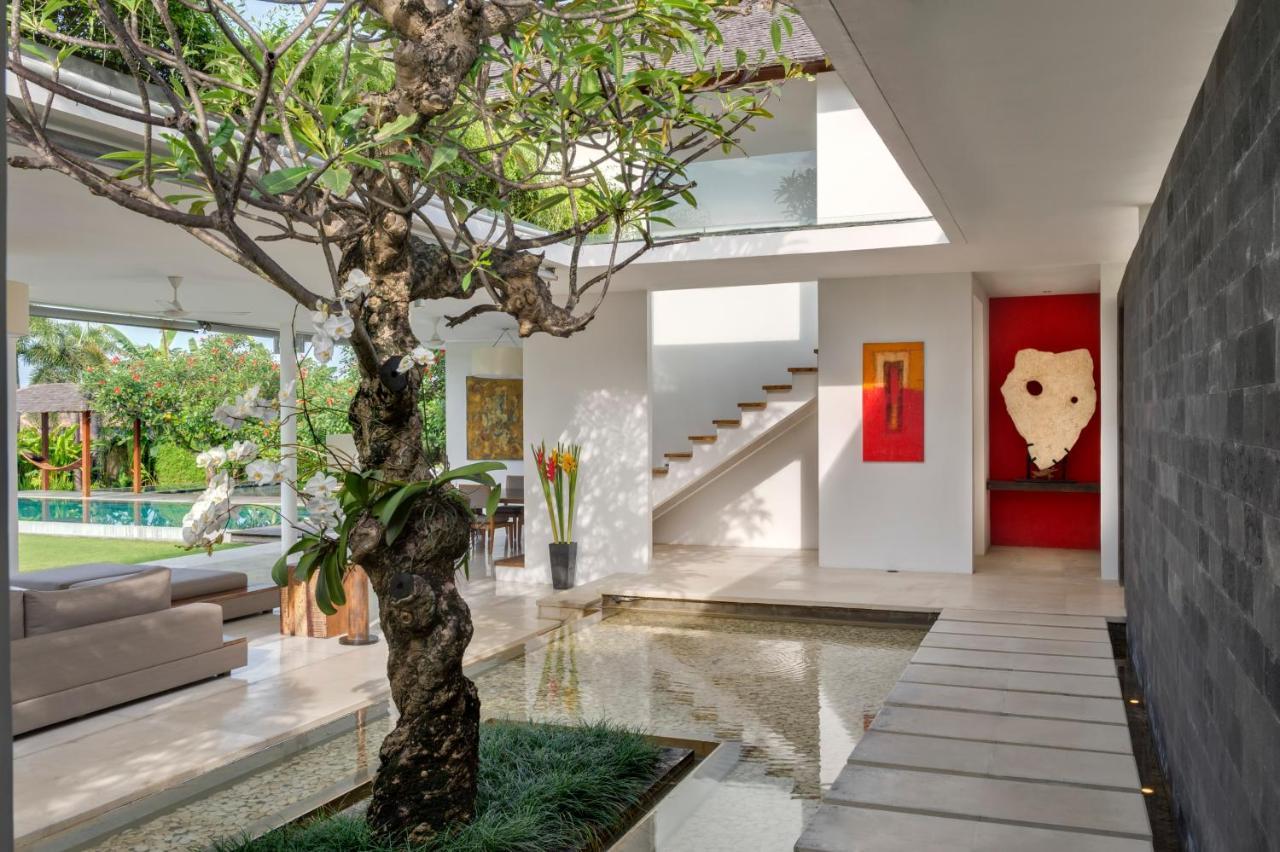 Villa Kavya - 8-Minute Walk From Berawa Beach Canggu Екстериор снимка